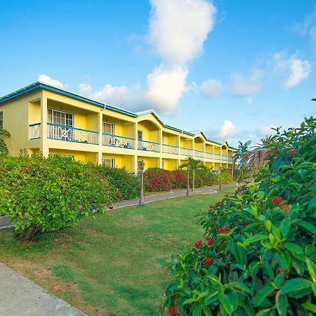 Anchorage Inn Dickenson Bay Екстериор снимка